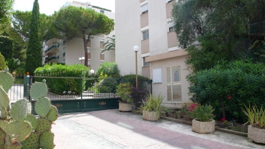 Appartement Le Saint James นีซ ภายนอก รูปภาพ